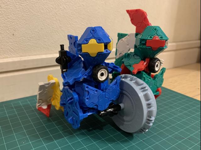 ロボバイ（ロボットバイク）